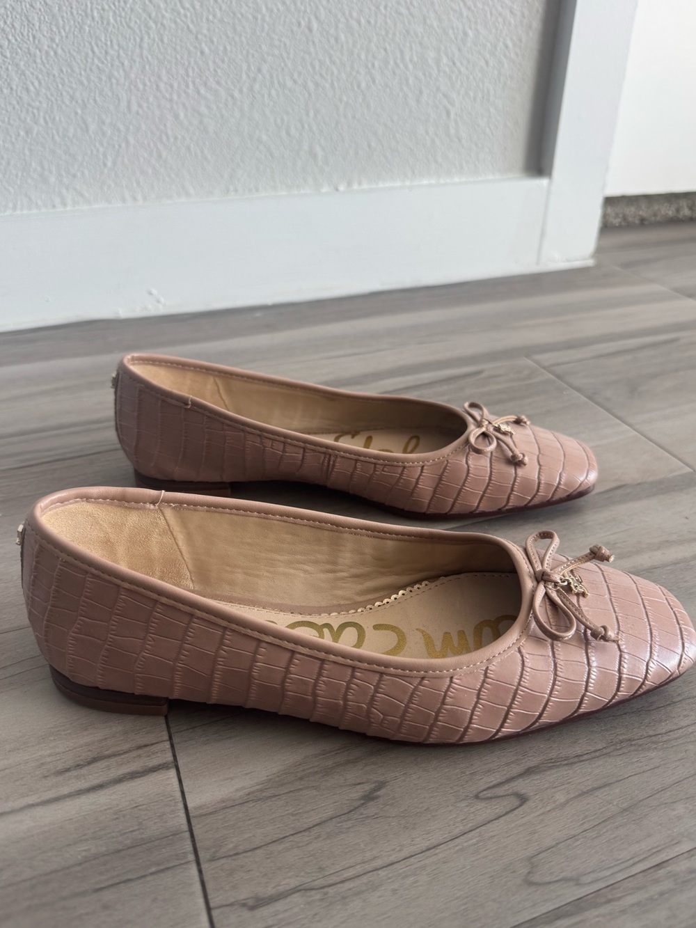 Sam Edelman Jillie Dusty Pink Croc-Embossed Ballet Flats - Picture 3 of 7